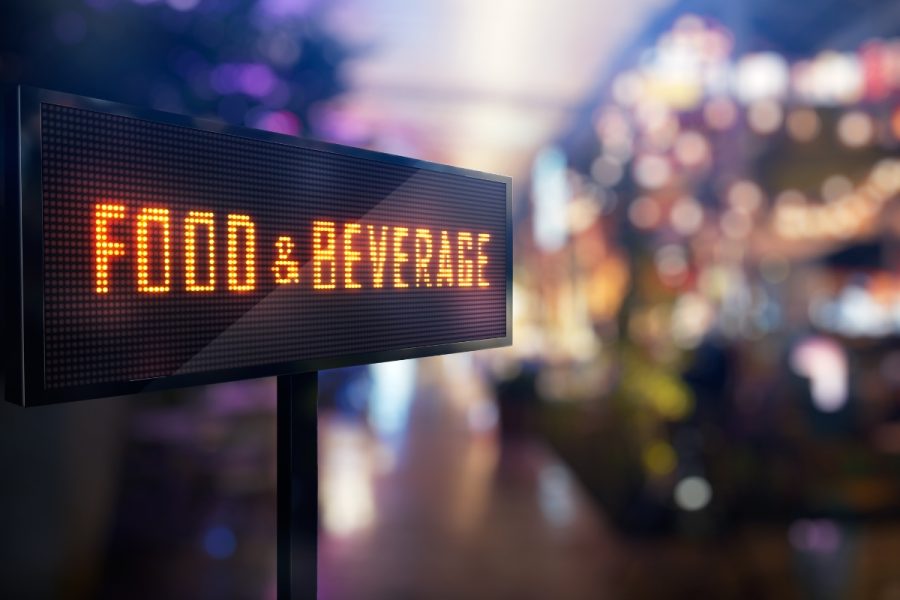Canada's food and beverage industry offers vibrant opportunities for start-ups, driven by health-conscious consumers, diverse culinary tastes, and a demand for locally sourced, sustainable products. Entrepreneurs can succeed with ideas like organic food delivery or plant-based dining, catering to eco-friendly and multicultural preferences.