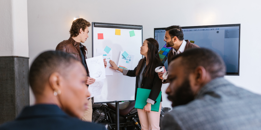Starting a Business in Canada: New vs. Traditional Sectors