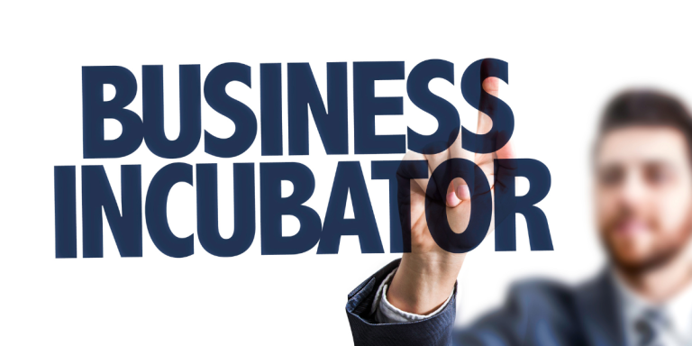 How to Choose the Right Canadian Business Incubator for Your Industry