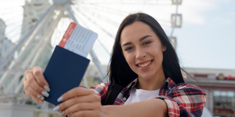 How to Extend Visitor Visa in Canada?